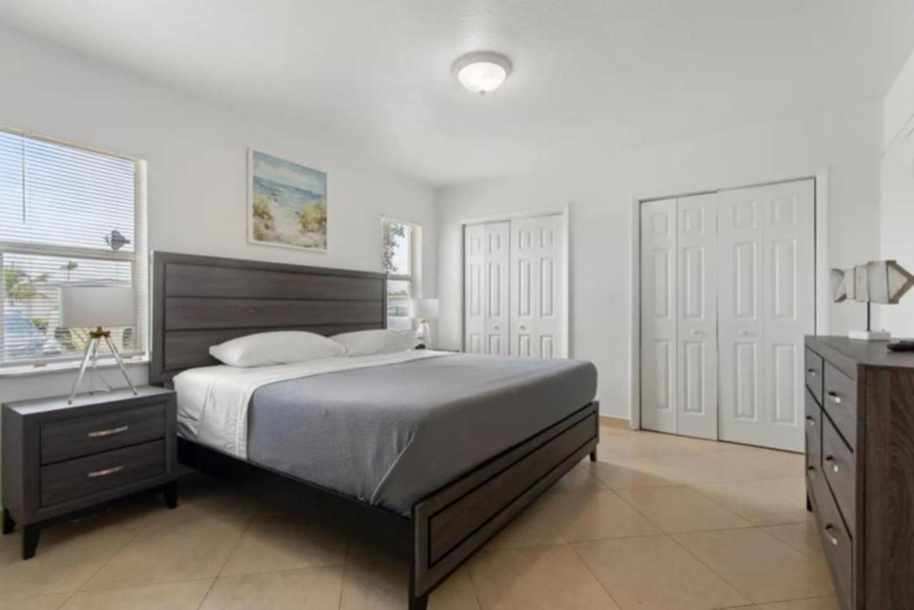 Villa Lake Life - 3 2 Lake House Near Hardrock Casino Fort Lauderdale Exterior foto
